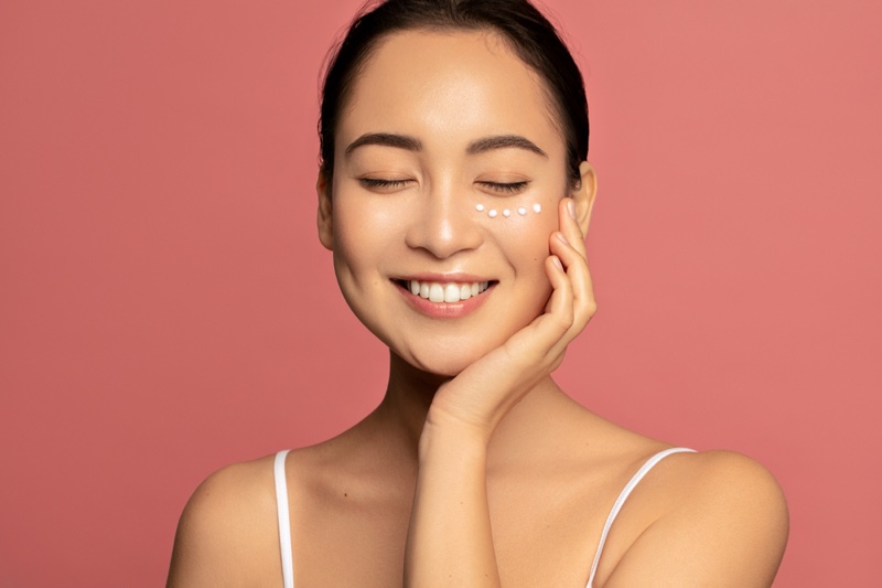 BẠN ĐÃ DƯỠNG ẨM VỚI THÀNH PHẦN PHÙ HỢP LÀN DA CỦA MÌNH CHƯA| Lotus Glam