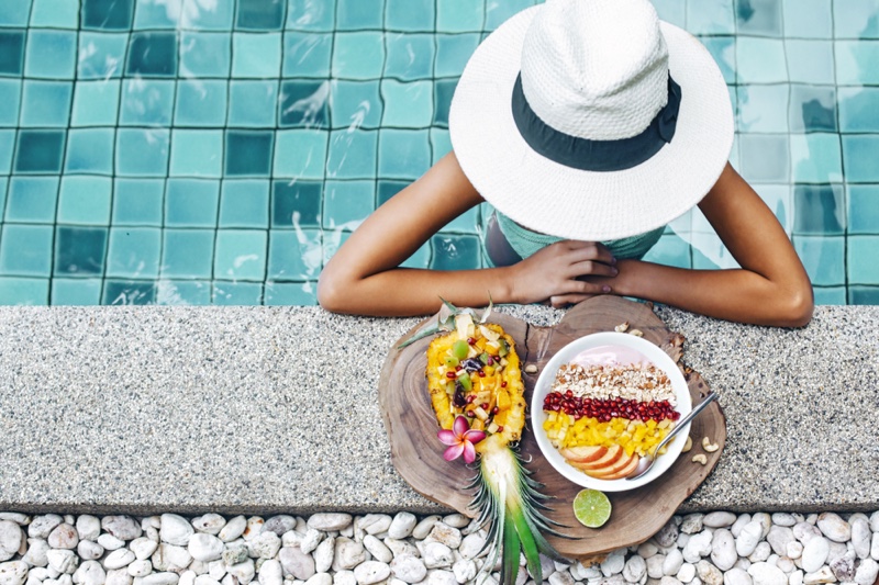 Woman Pool Plate Fruit White Hat