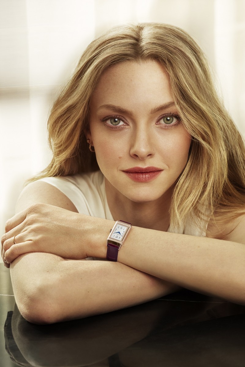 Actress Amanda Seyfried wears Jaeger-LeCoultre Reverso One Duetto Moon watch. 