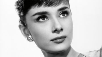 Audrey Hepburn wears a pixie haircut in the 1950s for Sabrina promo shoot. Photo Credit: Paramount Pictures / Album / Alamy Stock Photo