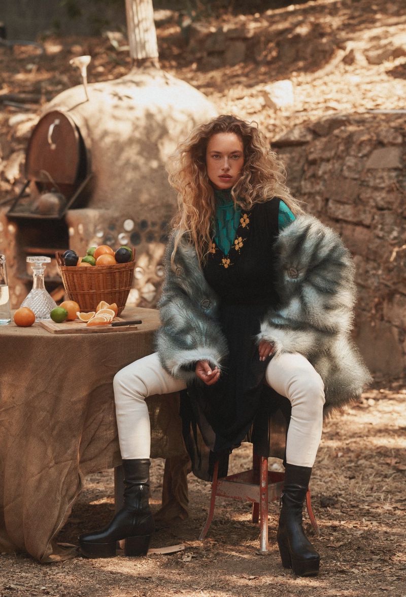 Hannah Ferguson Embraces Autumn Fashion for Harper's Bazaar Greece