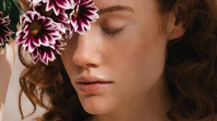 Jona Gudmundsdottir Is a Natural Beauty for ELLE Norway