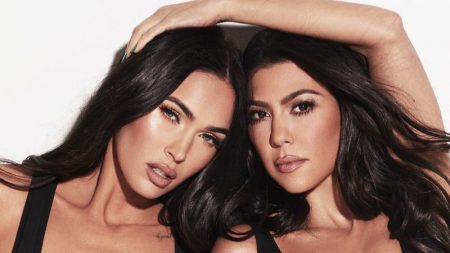 Megan Fox & Kourtney Kardashian Heat Up SKIMS Cotton Campaign Megan Fox & Kourtney Kardashian Heat Up SKIMS Cotton Campaign