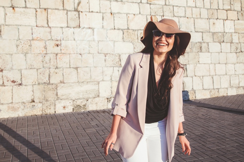 Plus Size Model Blazer Hat White Jeans Black Top