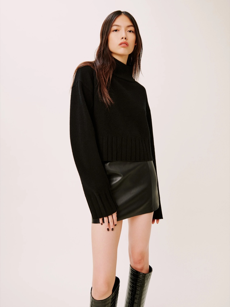 Reformation Elvezia Regenerative Wool Turtleneck Sweater in Black $228