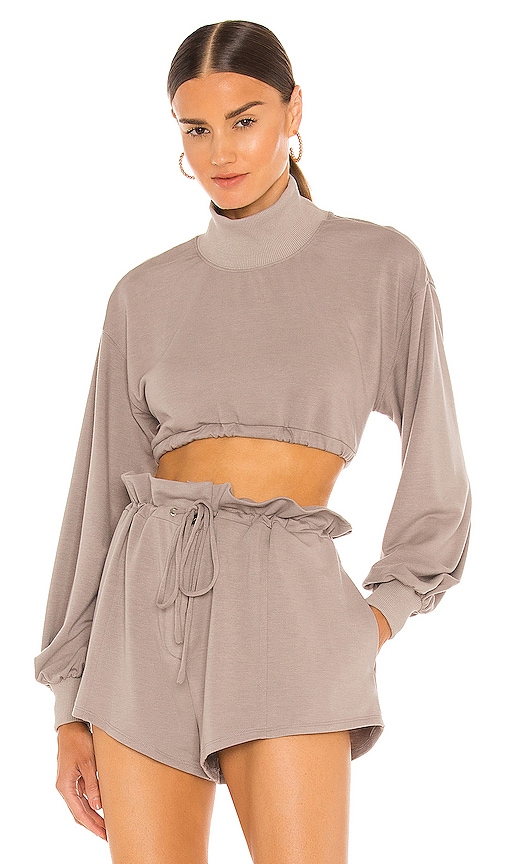 h:ours Georgi Cropped Sweatshirt in Taupe. - size XS (also in L, M, S, XL)