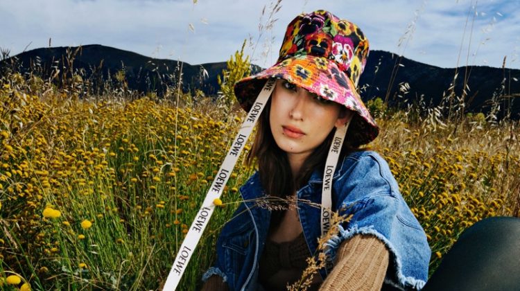 Irene Blanch Brings Style Outdoors for Mujer Hoy