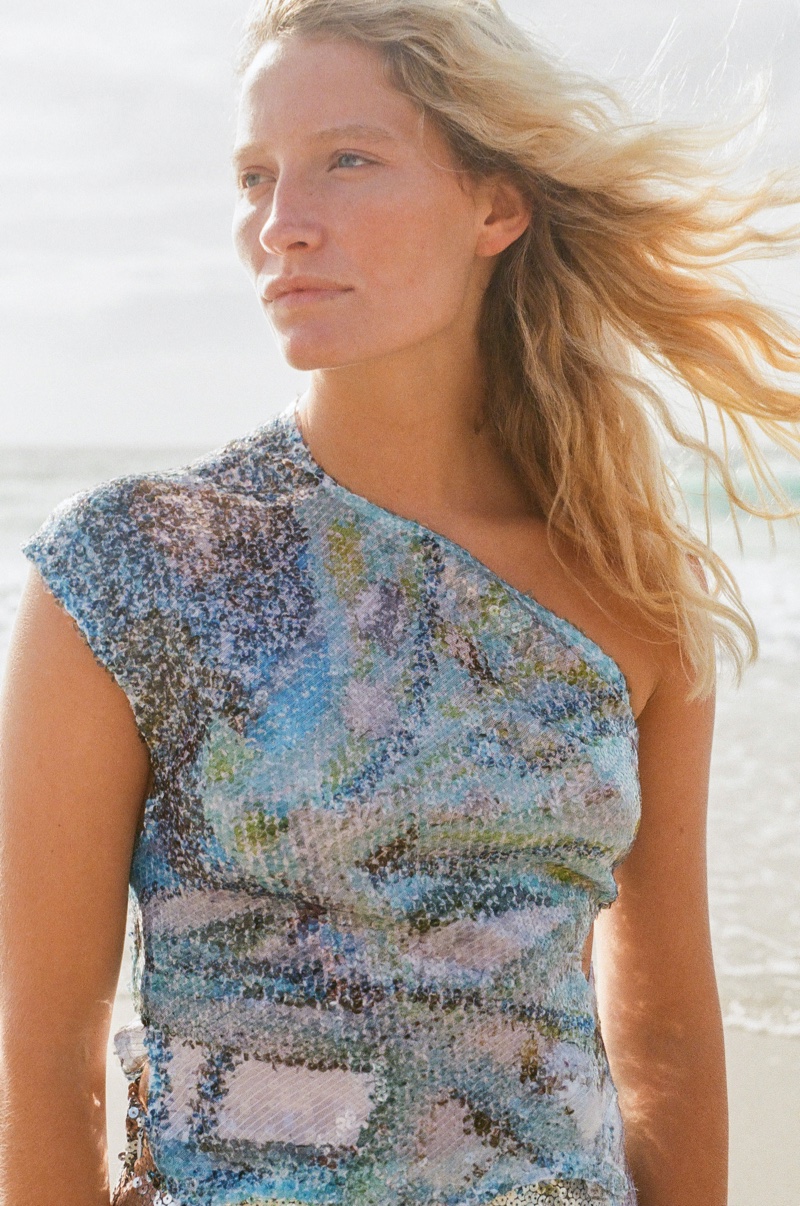 Jenna Rhidavies Models Beach-Ready Style for Phoenix Magazine