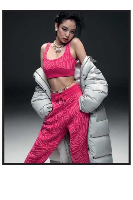 Jennie of BLACKPINK Layers Up for Chanel 'Coco Neige' Campaign Jennie of BLACKPINK stars in Chanel Coco Neige 2021 campaign.