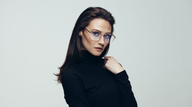Model Eyeglasses Black Turtleneck