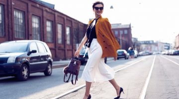 Amanda Seyfried Theory Fall 2021 Campaign Fashion Gone Rogue<script async src=
