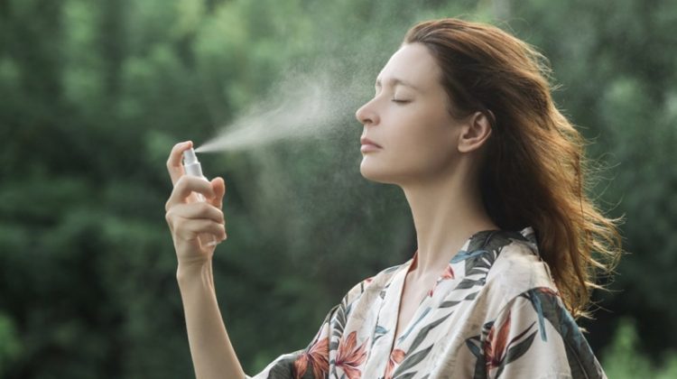 What Is The Best Skincare Routine For a Globetrotter?