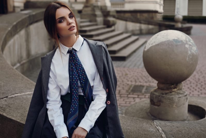 Woman Wearing Tie Menswear Inspired Look