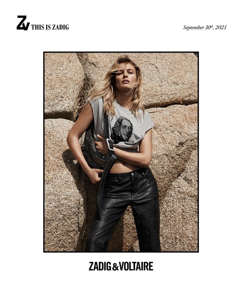 Edita Vilkeviciute rocks a graphic t-shirt in Zadig & Voltaire fall-winter 2021 campaign.