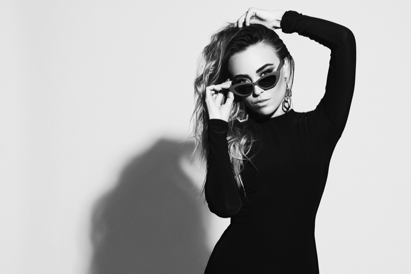 Black White Photo Model Long Sleeve Dress Sunglasses