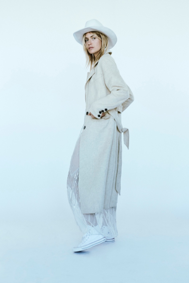 Annie McGinty wears Free People winter 2021 collection.