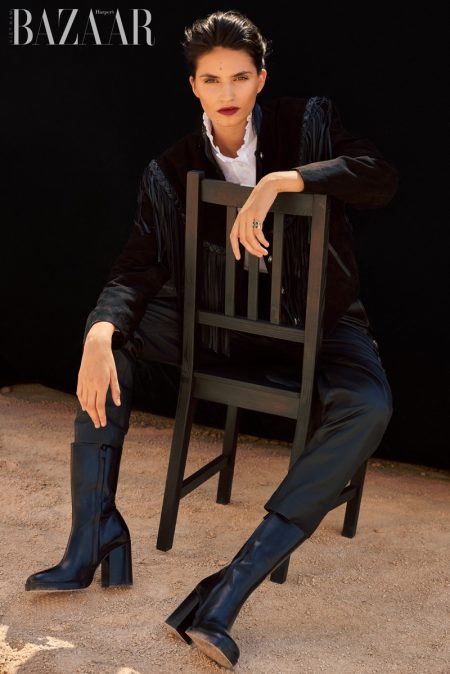 Nelly G is a Desert Rose for Harper's Bazaar Vietnam Nelly G is a Desert Rose for Harper's Bazaar Vietnam