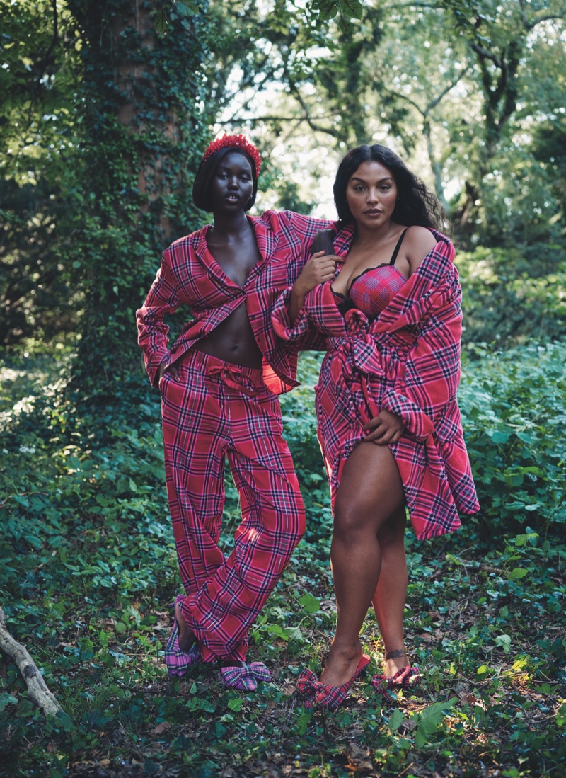 Adut Akech and Paloma Elsesser pose for Victoria's Secret Holiday 2021 campaign.