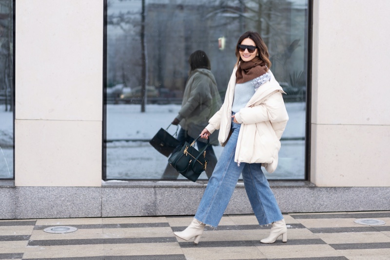 Woman Puffer Jacket Jeans Boots Bag Winter Outfit
