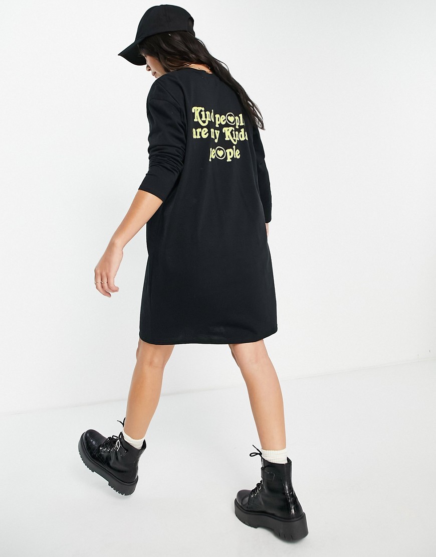 black and yellow t shirt dress