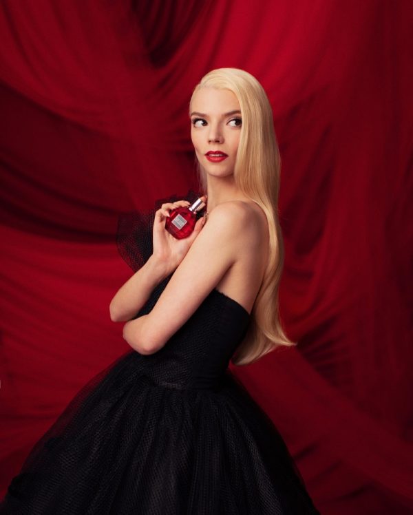 Anya Taylor-Joy Viktor & Rolf Holiday 2021 Flowerbomb Campaign
