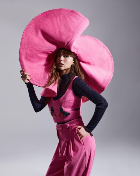 Aslihan Malbora Strikes a Pose for ALL Magazine Aslihan Malbora for All Magazine. Photo: Photo: Emre İbis
