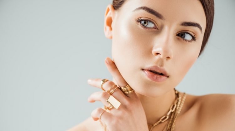 Minimal Look Model Gold Rings Necklaces Jewelry