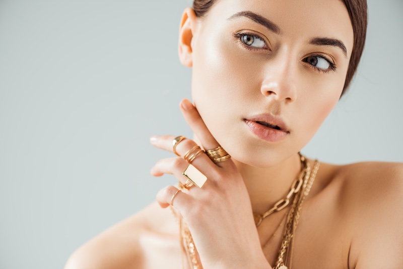 Minimal Look Model Gold Rings Necklaces Jewelry