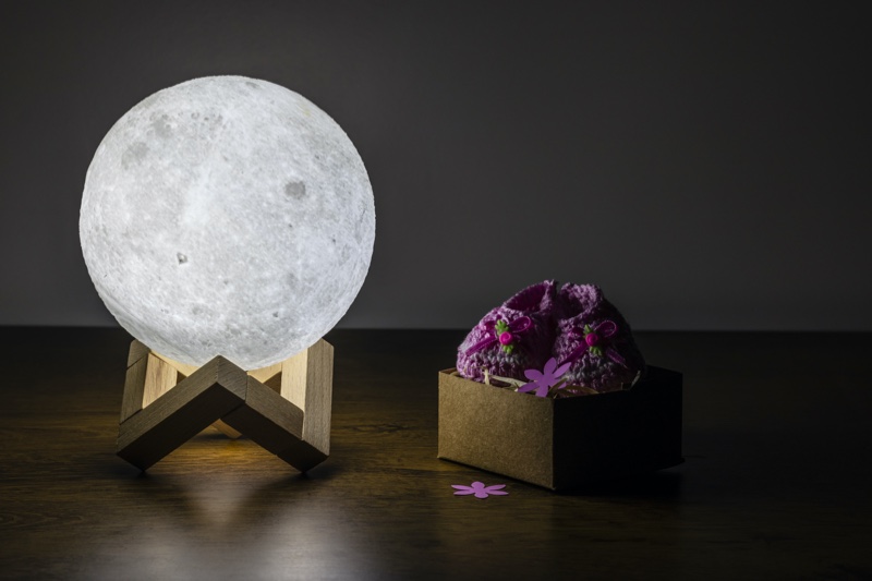 Moon Lamp Table