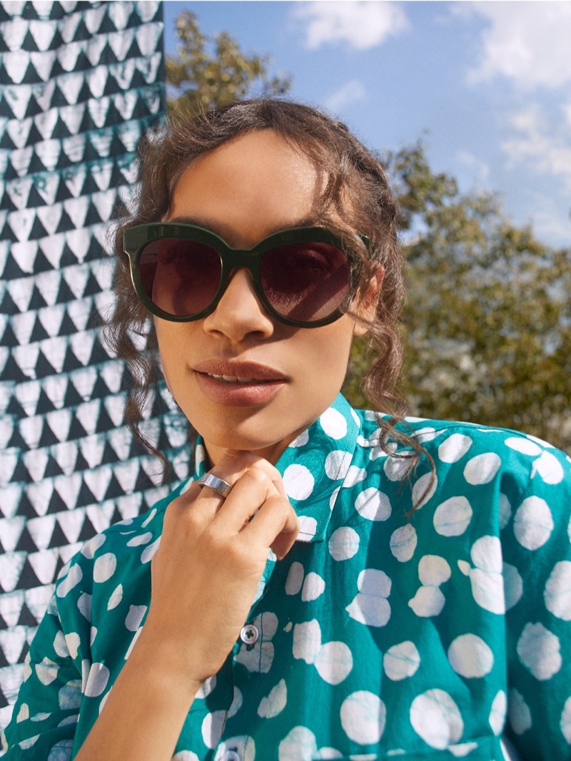 The Rosario Dawson x Warby Parker Essex sunglasses come in two colorways.