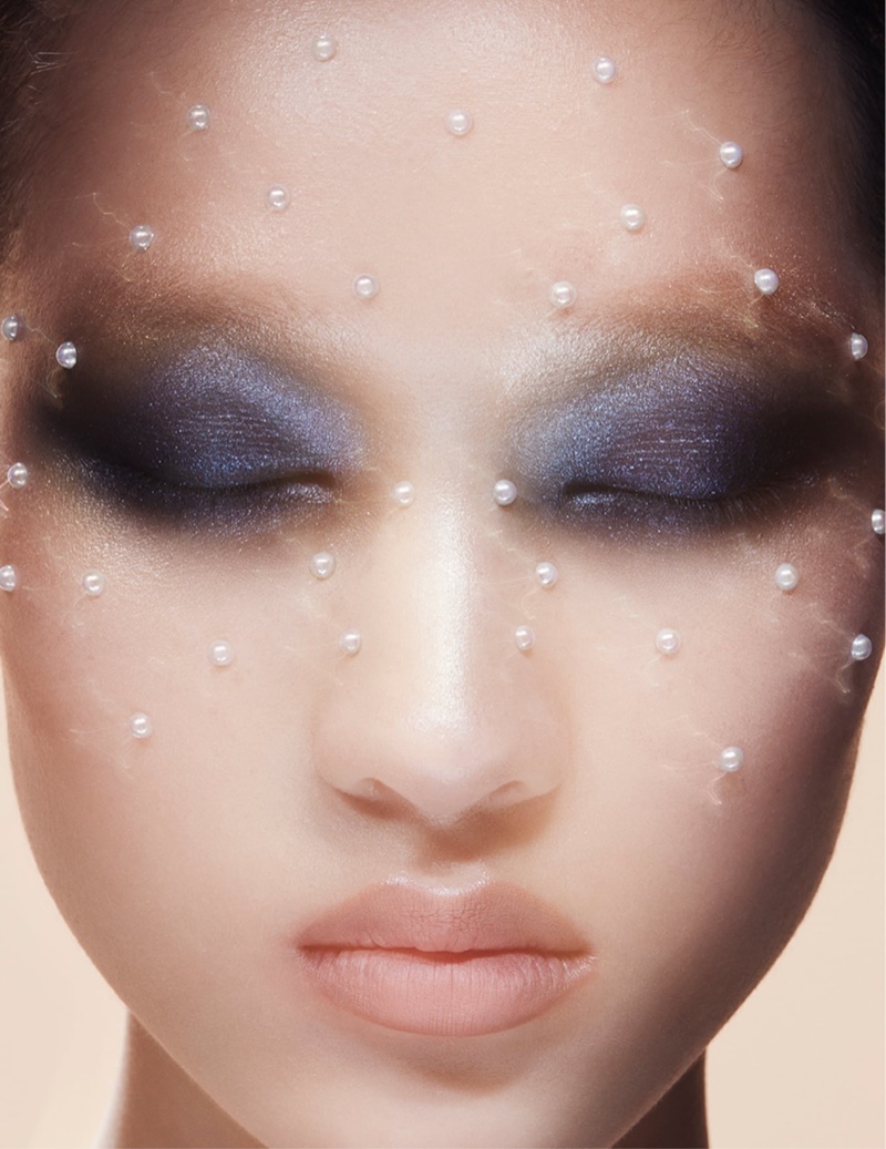 Zara Beauty Glitter Bomb editorial