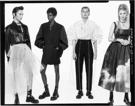 Fashion Frames: Alexander McQueen Unveils Spring 2022 Campaign Sora Choi Anok Yai Arta Gee Lara Stone Alexander McQueen Spring 2022 Campaign