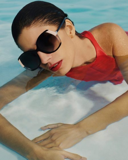 Carolina Herrera Butterfly Sunglasses Pool Mica Arganaraz