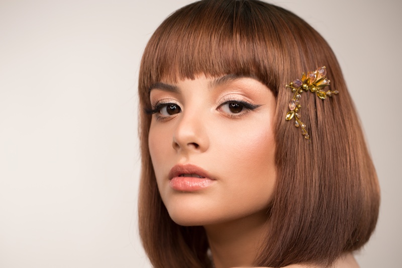 Model Beauty Bangs Hair Accessory