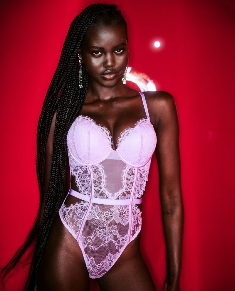 Adut Akech looks pretty in pink for Victoria's Secret Valentine's Day 2022 campaign. Photo: Zoey Grossman
