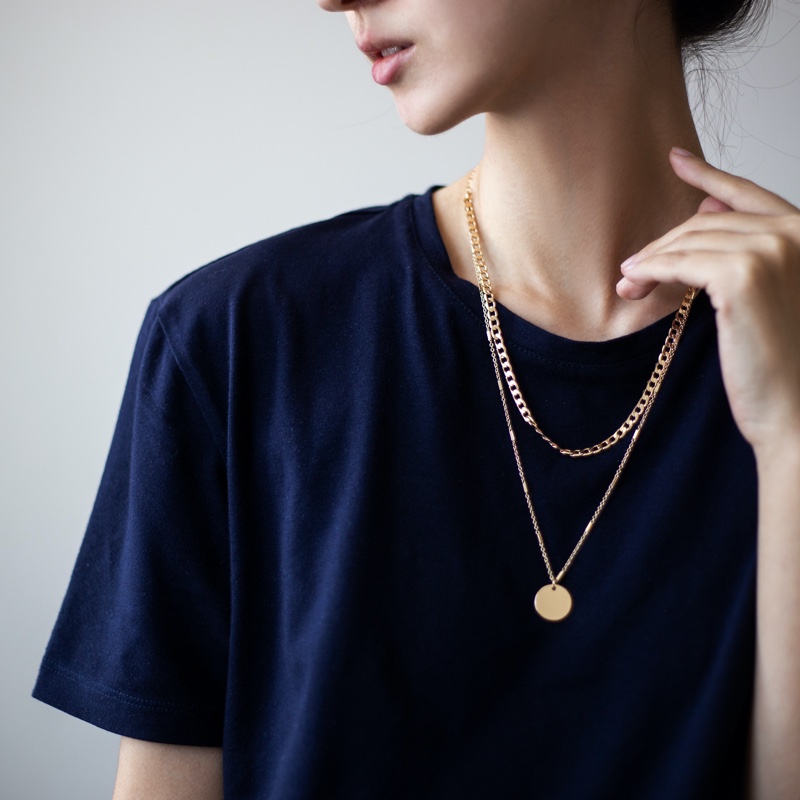 Woman Gold Pendant Necklaces Layered