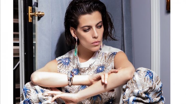 Margot Davy Embraces Luxury Gems for Vogue Taiwan