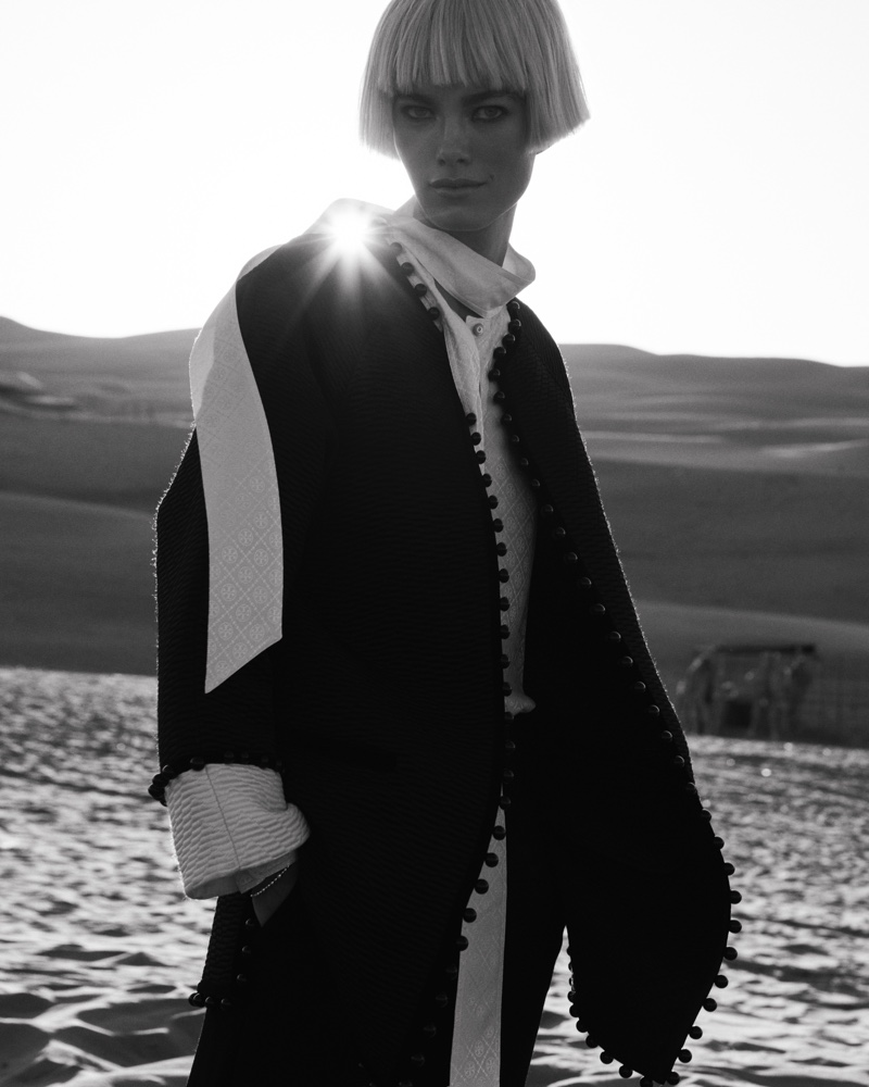 Mathilde Brandi Wears Retro Black & White Style for ELLE Germany