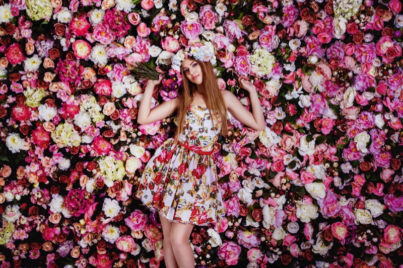 Model Flower Wall Floral Dress