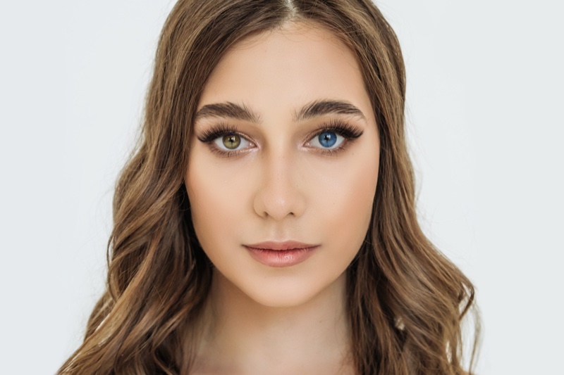 Trying Color Contact Lenses To Change Your Look – Fashion Gone Rogue