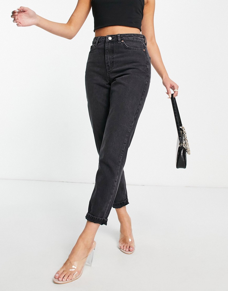 Topshop mom jeans in washed black | Fashion Gone Rogue