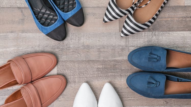 Style Guide: How to Style Flats on Cold Days