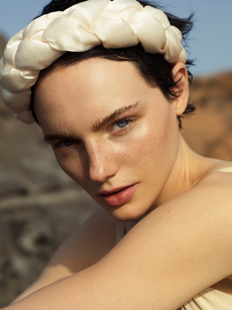 Fran Summers models Zara silk bridal headband made from 100% mulberry silk.