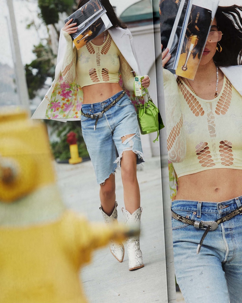 Amelia Gray Hamlin Models for the Paparazzi in Sonora Spring 2022 Campaign
