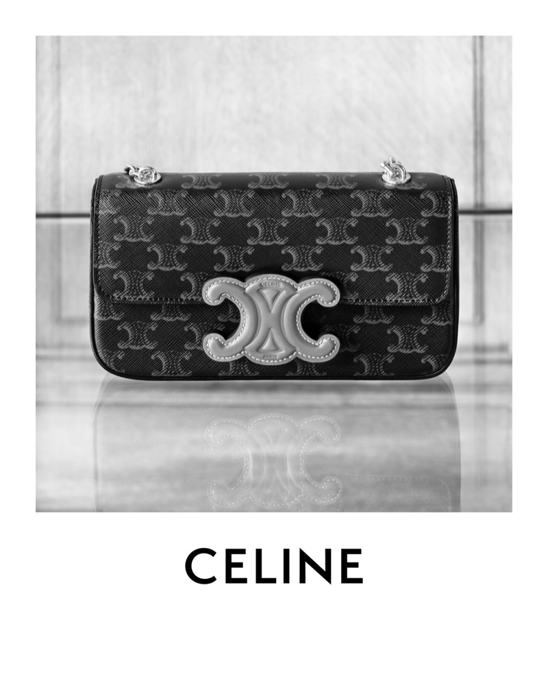 Celine Chain Shoulder Bag Cuir Triomphe in Triomphe Canvas