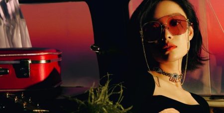Ni Ni, Lou Doillon Take a Tour Bus for Gucci Eyewear 2022 Campaign Ni Ni, Lou Doillon Take a Tour Bus for Gucci Eyewear 2022 Campaign