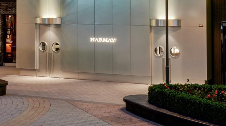 How HARMAY is Innovating the Cosmetics Industry
