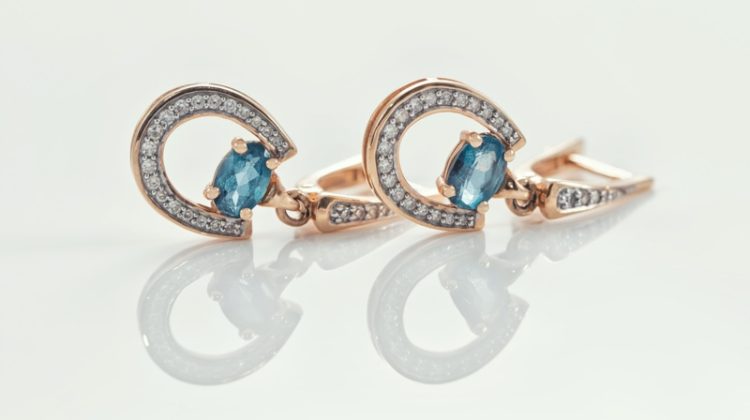 Horseshoe Earring Topaz Stones