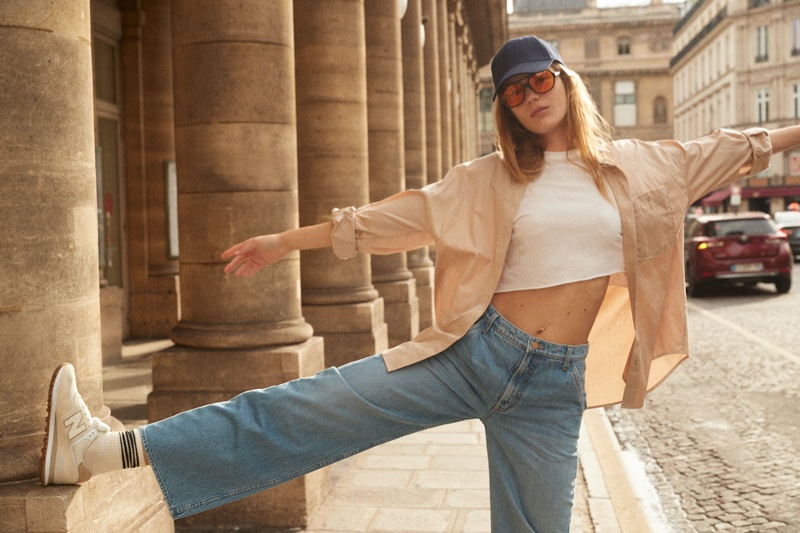 Esther Heesch poses in Mother Denim spring-summer 2022 lookbook. Photo: David Roemer