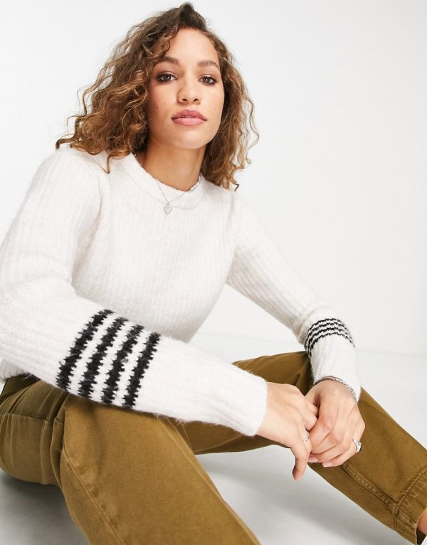 Topshop knitted mid sweater with stripe sleeve-White